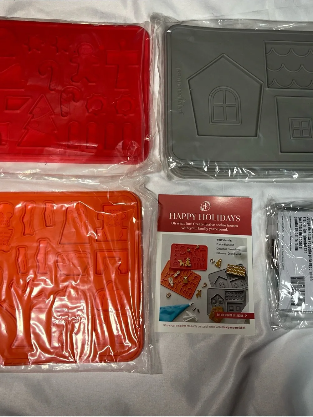Pampered Chef Silicone Cookie Molds Gingerbread House Christmas Halloween NEW